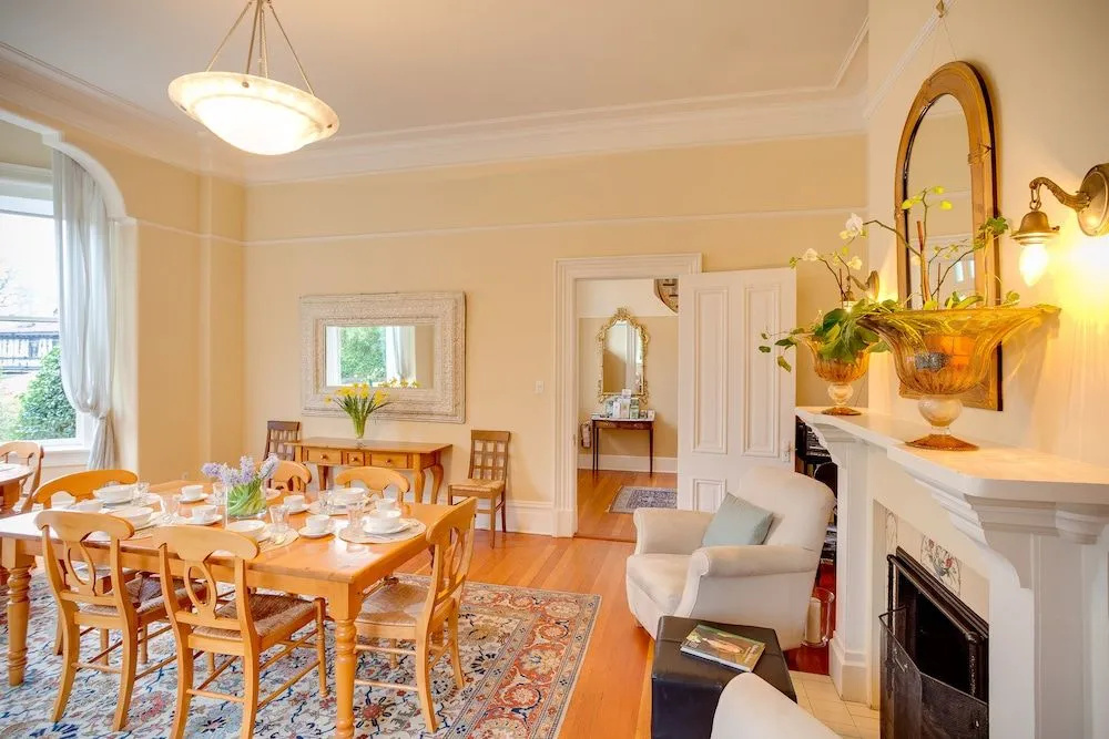Fairholme Manor Inn