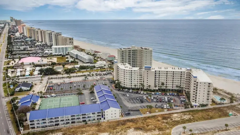 Tranquil Condo With Multiple Pools on White Sands