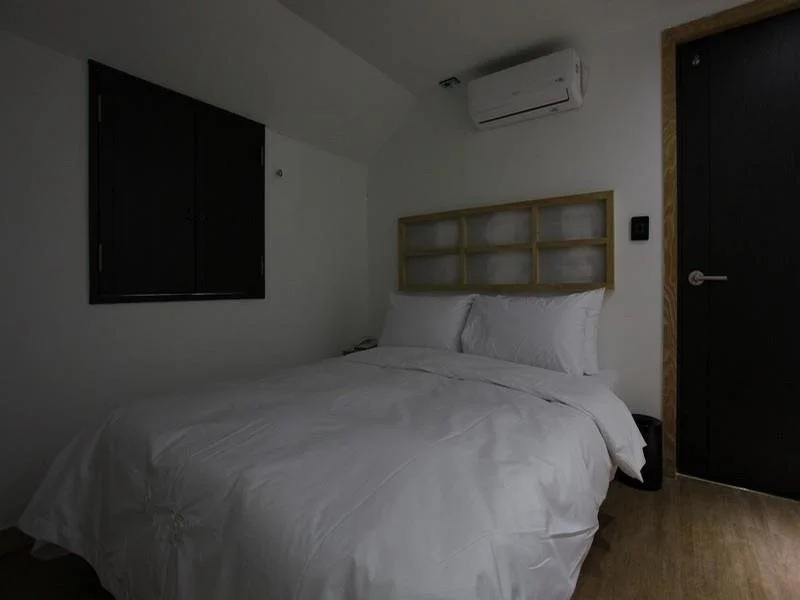 Yeon Motel Seoul(연모텔)
