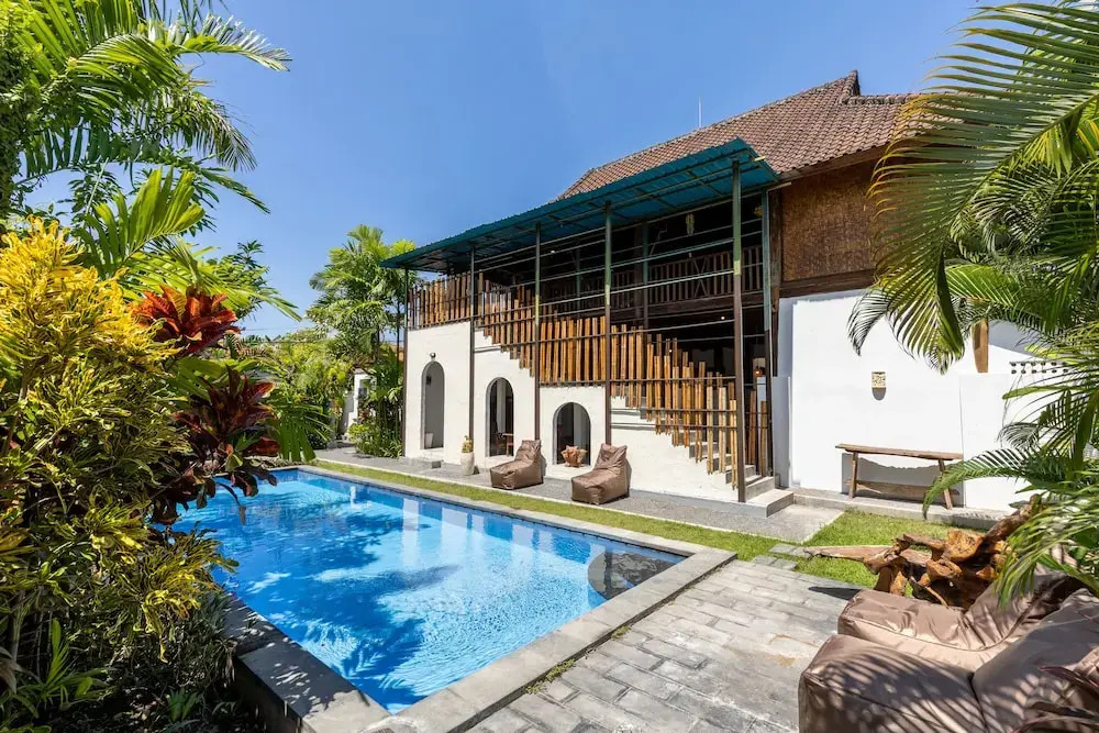 Villa Marco Unique 7BR Villa in Canggu
