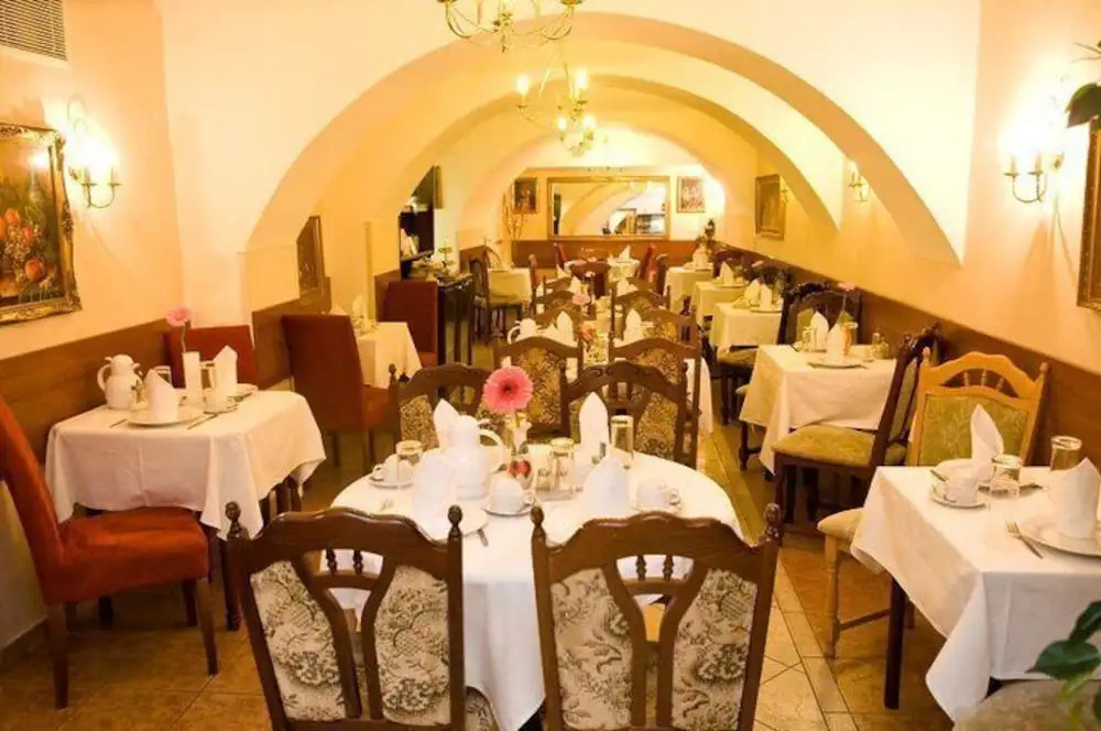 Hotel DiCarlo