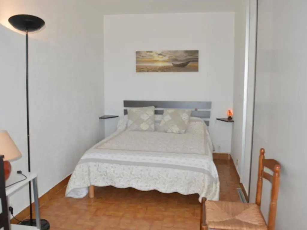 Appartement Port Camargue, 2 pièces, 4 personnes - FR-1-250-56