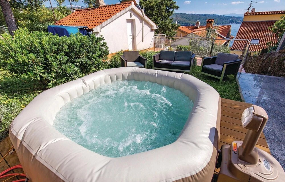 Amazing Home in Opatija with Hot Tub, WiFi & 3 Bedrooms