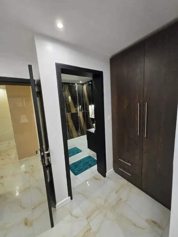 Sunaa home Logpom