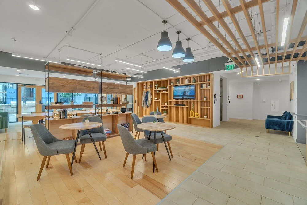Chic 1-bed In Vibrant Optimist Park 1 Bedroom Apts by RedAwning