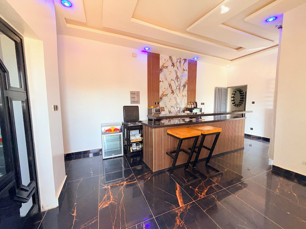 House & Food