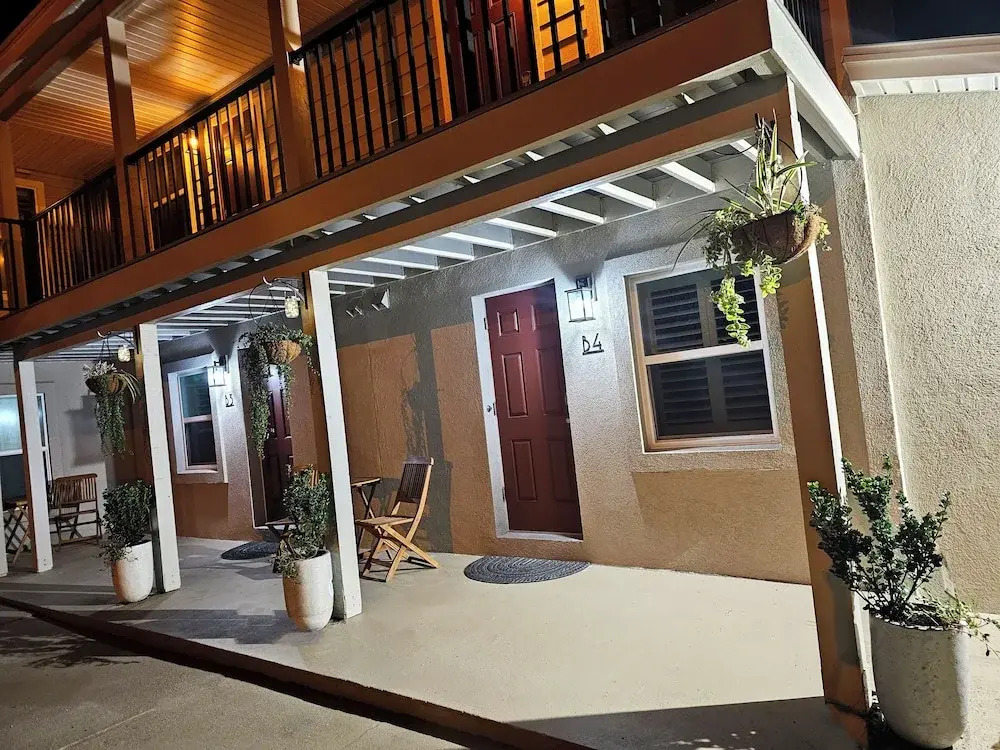 Beach 5 Villas - Immaculate 300 steps from the Ocean
