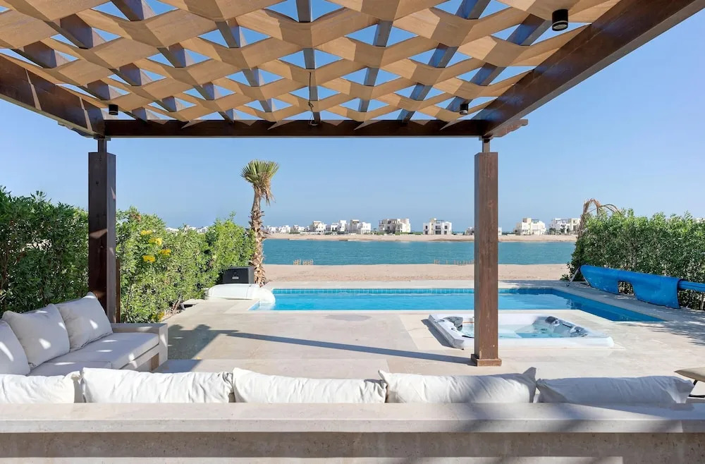 Vesta - Luxury Villa - 3BR - Ancient Sands
