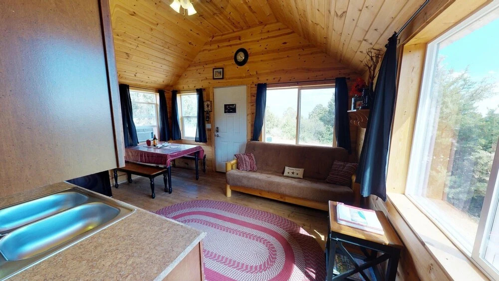 White Cabin Cozy Secluded Cabin