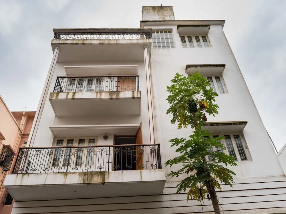 OYO 6157 Coral Residency