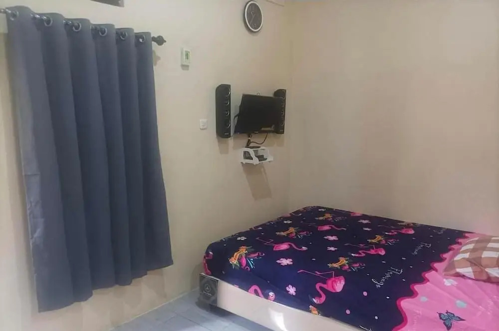 Ayna Syariah Mitra RedDoorz Indramayu