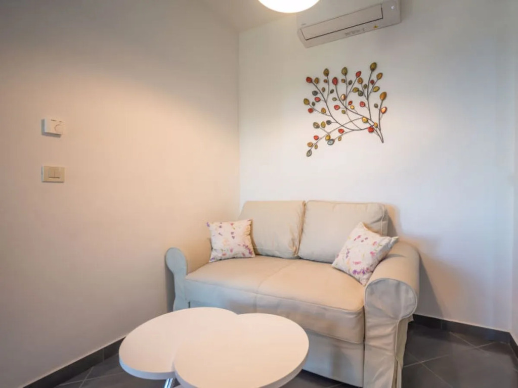 Apartment Damir Pöytyä