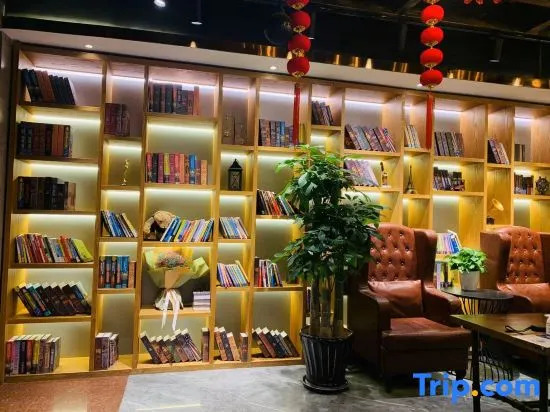James Joyce Coffetel Hotel (Beijing Wangfujing Beijing Railway Station)