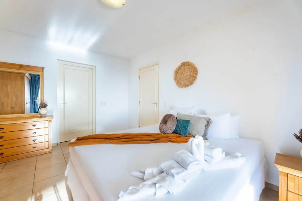 Spacious Bright Villa - Spectacular Ocean Views Private Pool