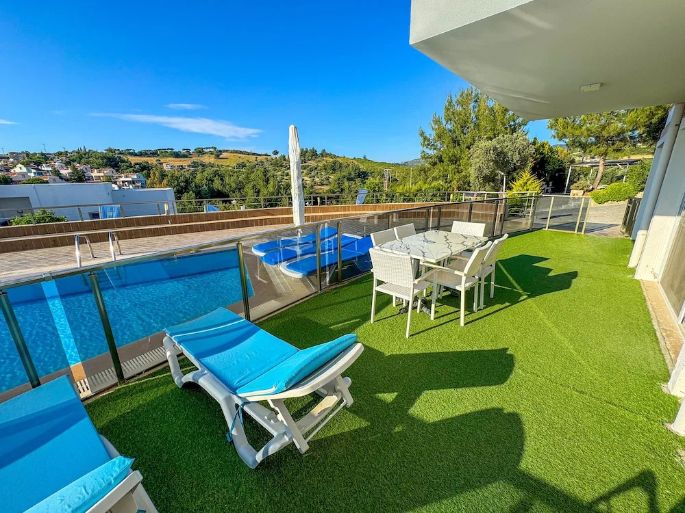 Lavender Residence