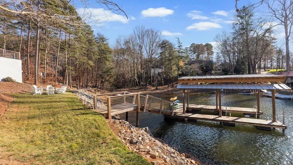 Southern Bell Estate by Avantstay Waterfront Luxury
