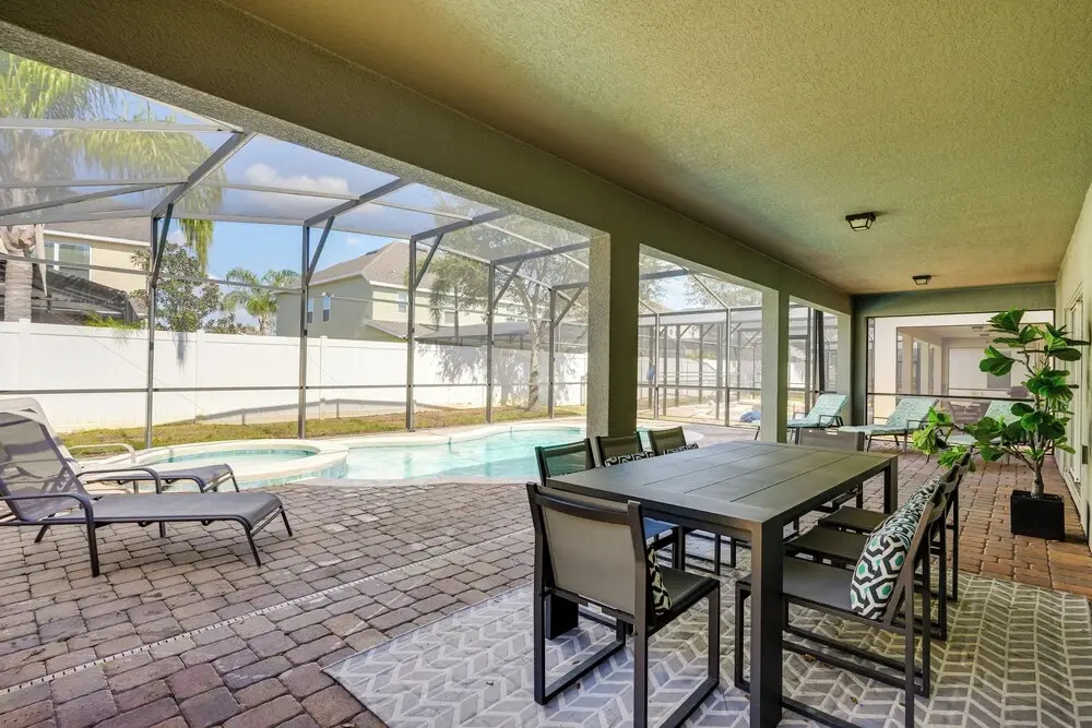 Play, Soak & Explore! Group Getaway Near Disney