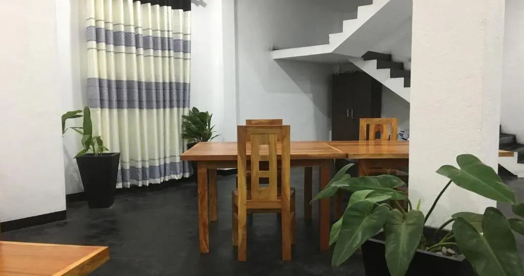 Surfing Sea Hiriketiya 3 Bed Room Entire Villa