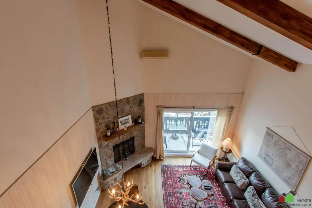 Unique Tremblant view -fancy fully equipped apartment