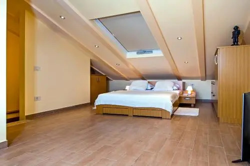 Guest House Golden Goose