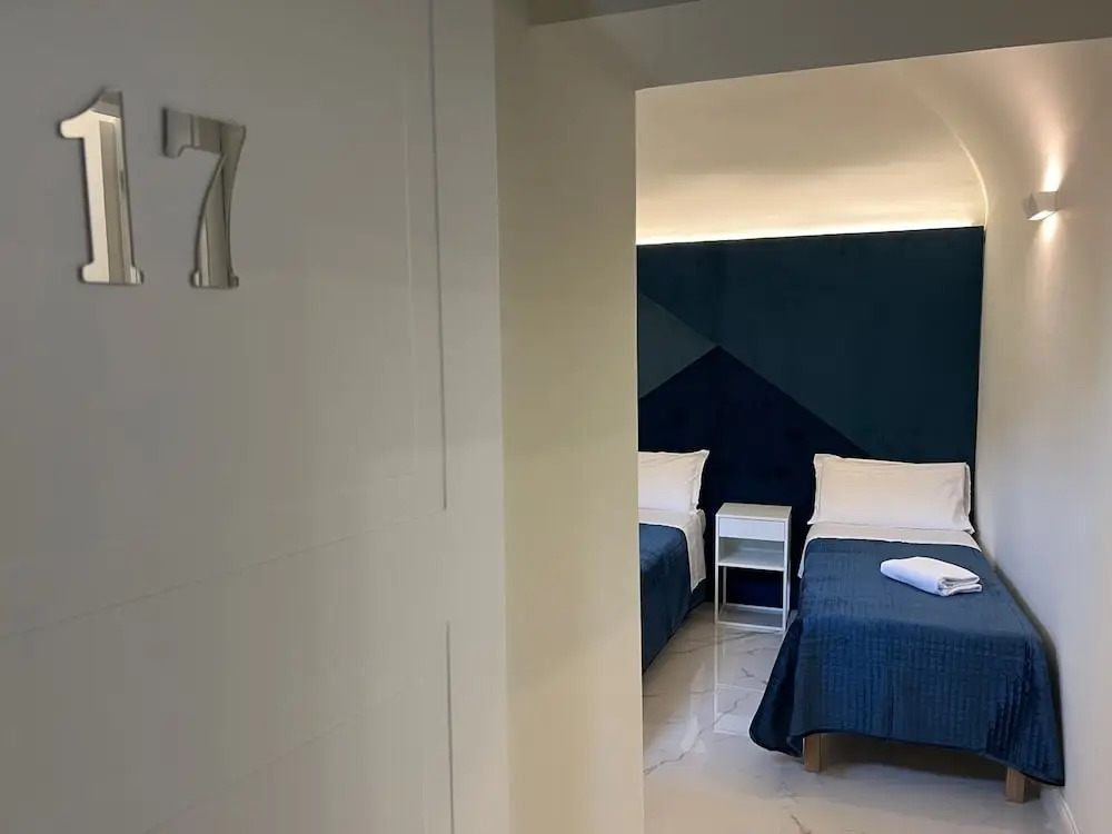 Motta Palace Apartments & Rooms