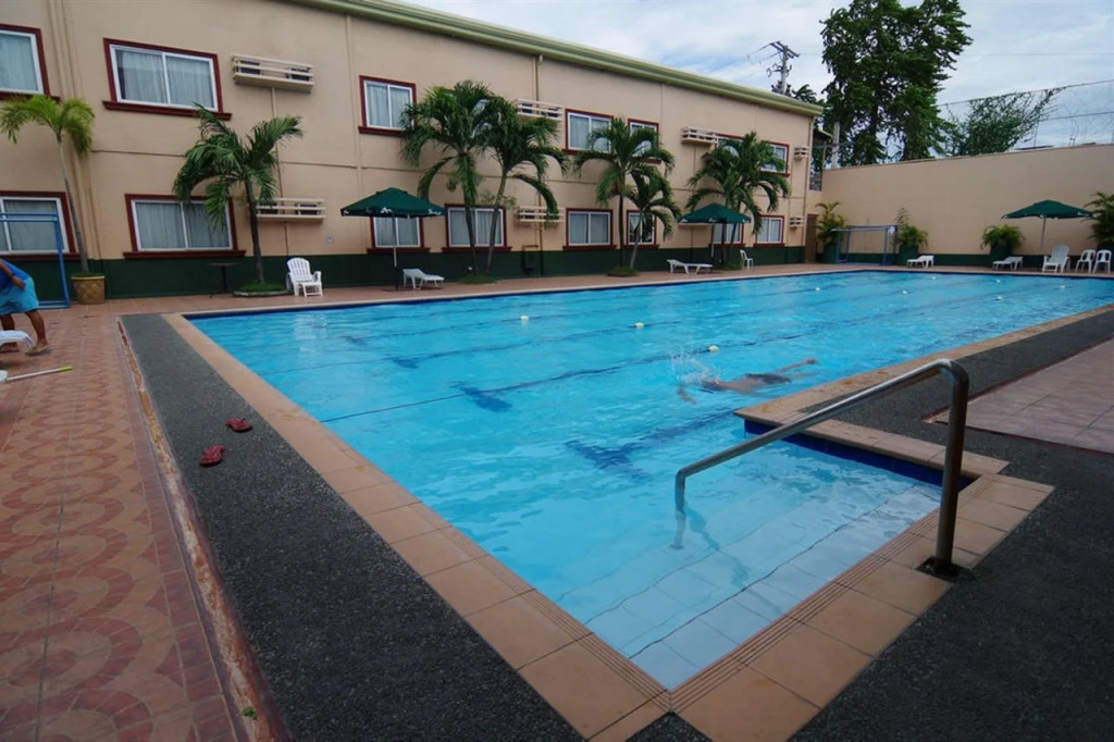 Holiday Spa Hotel