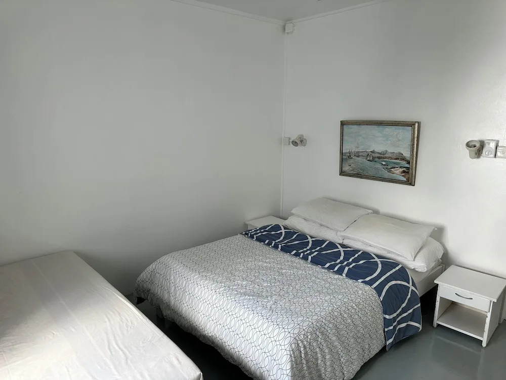 Charming Lagoon-view Apartment in Rodrigues