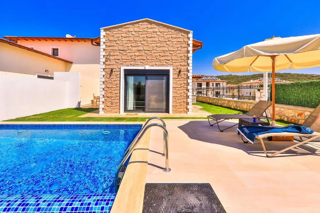 Impressive Luxurious Villa With Refreshing Private Pool in Kas Antalya