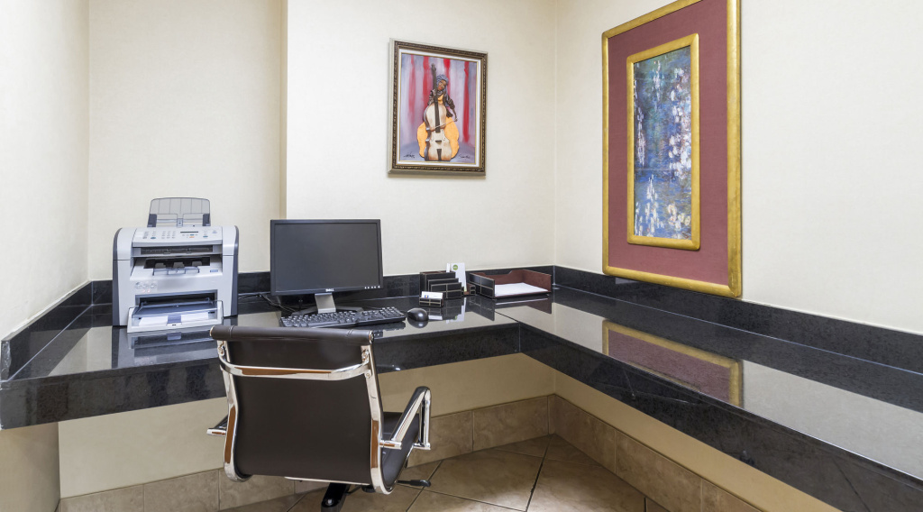 Fairfield Inn & Suites by Marriott Alexandria West/Mark Center