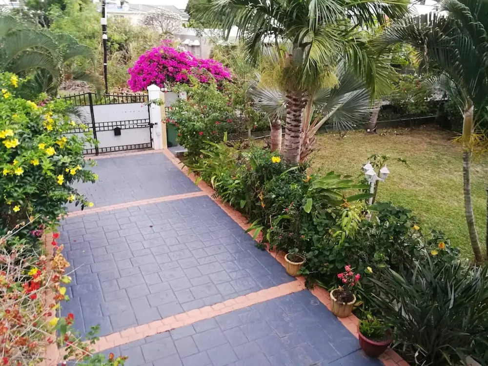 Studio in Flic en Flac, With Enclosed Garden and Wifi - 400 m From the Beach