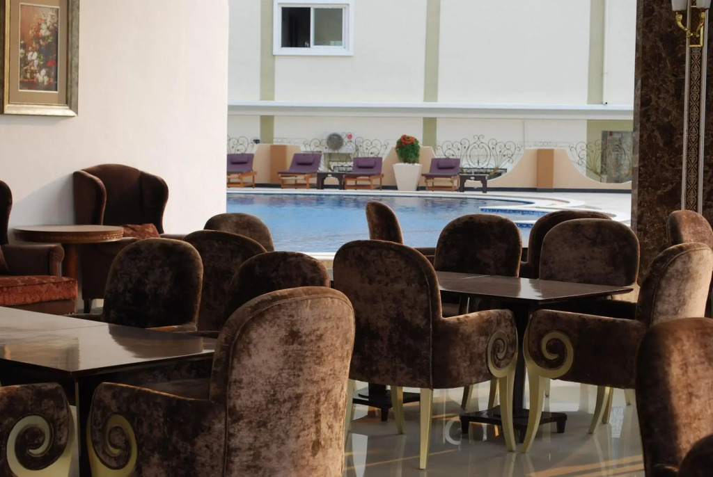 Lk Grand Living Place
