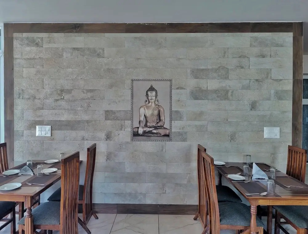 Hotel Dharamshala Ayush Health Paradise