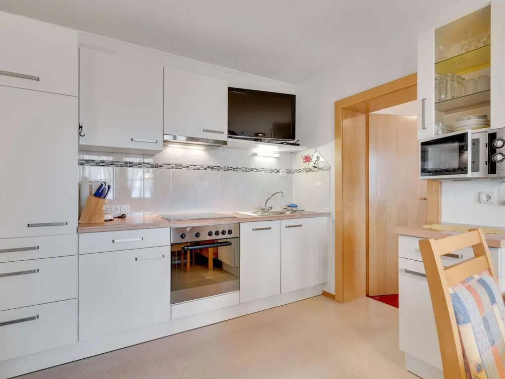 Quaint Apartment in Hainzenberg near Horbergbahn