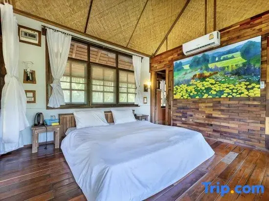 poomtara camping khaoyai