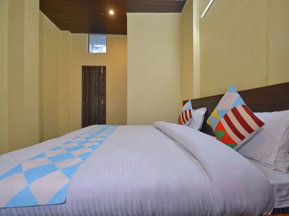 Mussoorie Hikes by OYO Rooms