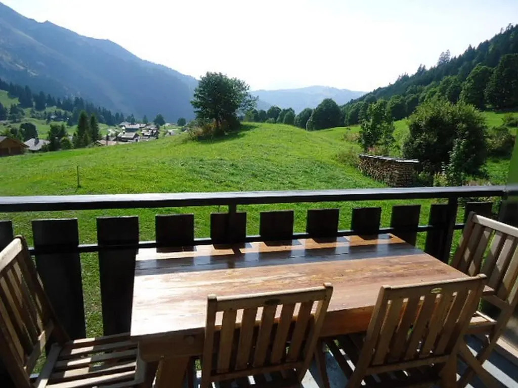 Appartement La Clusaz, 3 pièces, 8 personnes - FR-1-459-12