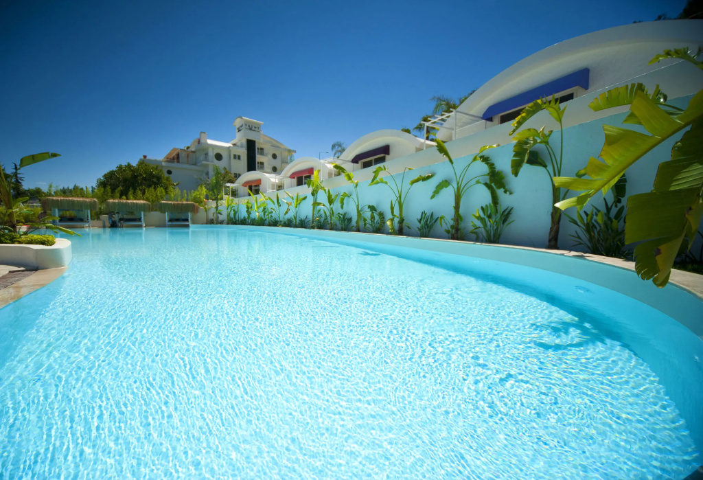 Yacht Classic Hotel - Boutique Class