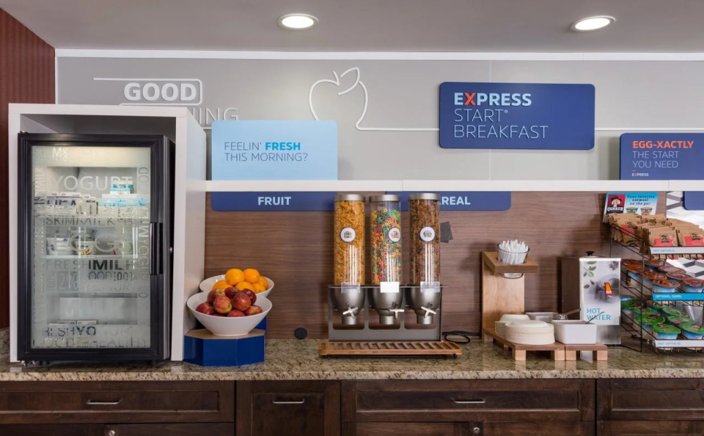Holiday Inn Express Hartford-Newington by IHG