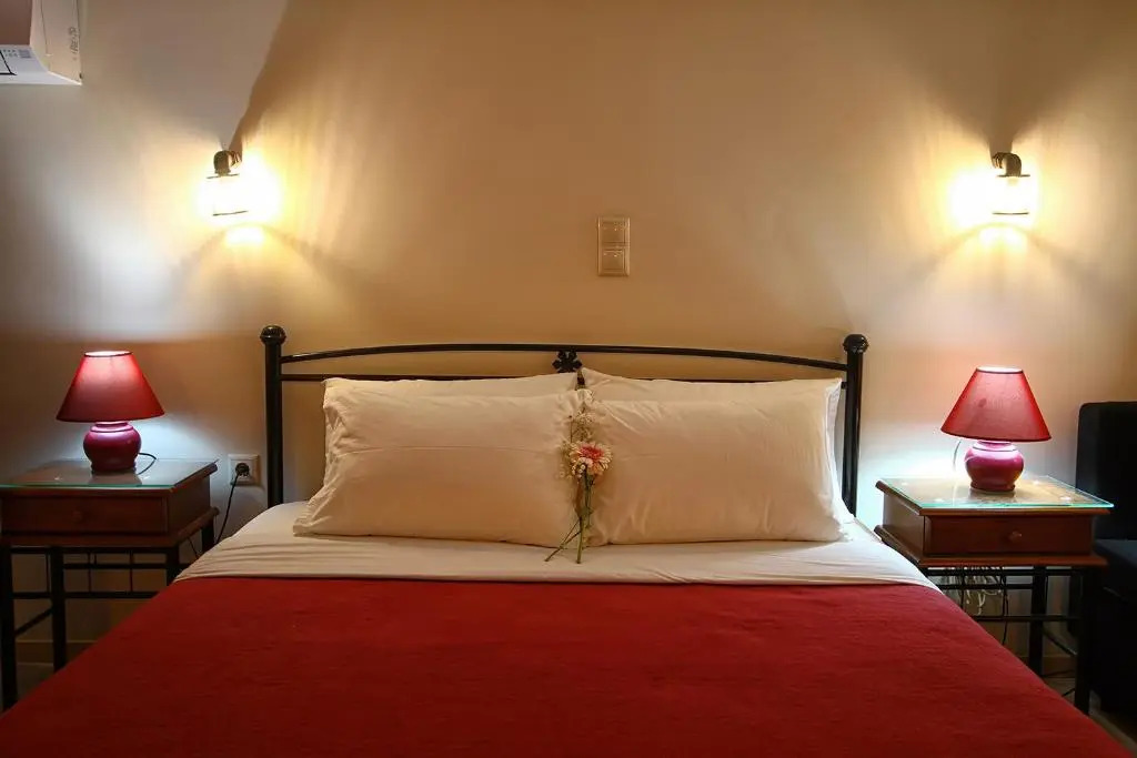 Ionia apartments