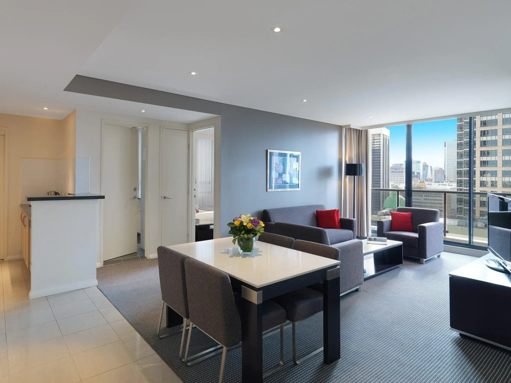 Meriton Suites Pitt Street, Sydney