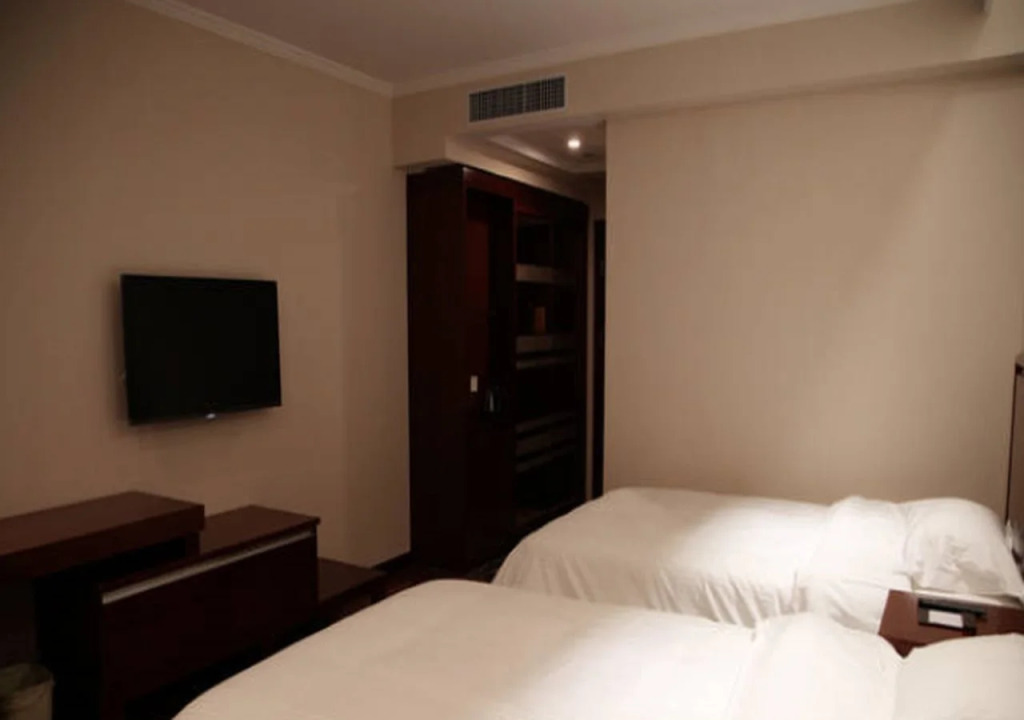 GreenTree Inn Jiuquan Dunhuang Shazhou North Road Hotel
