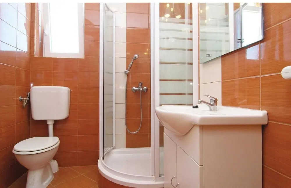 Stunning Home in Vir With Wifi and 2 Bedrooms