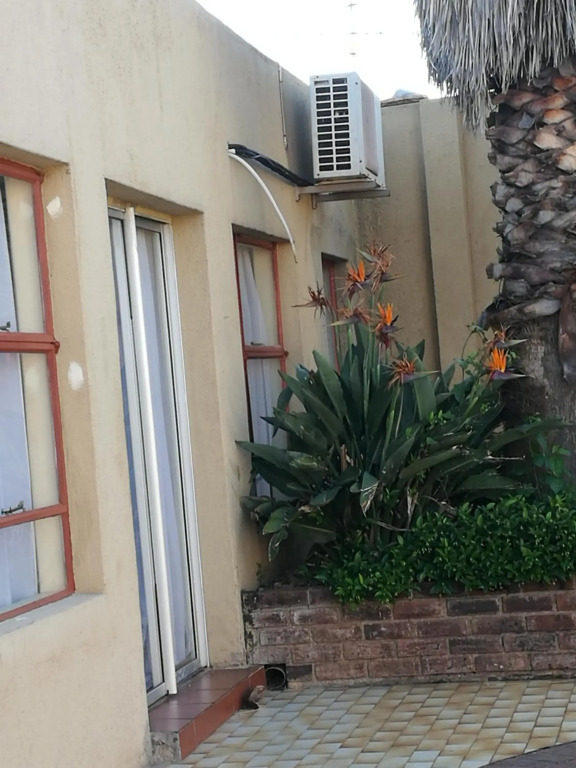 Naisars Apartments Primrose,Johannesburg