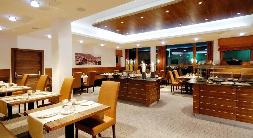 Hotel Rundeck