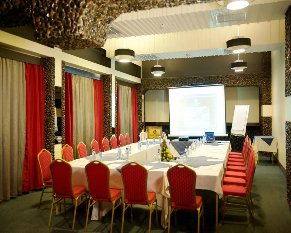 Muthu Silver Springs Hotel
