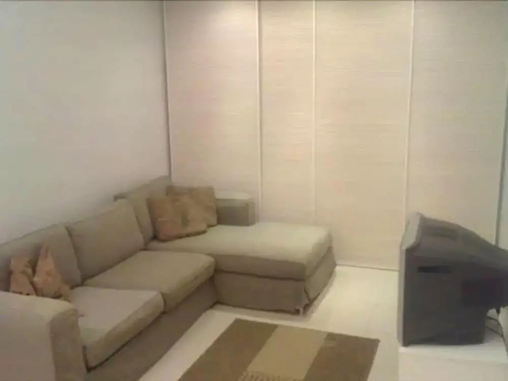 Etours - Novo Quarto Sala em Copacabana