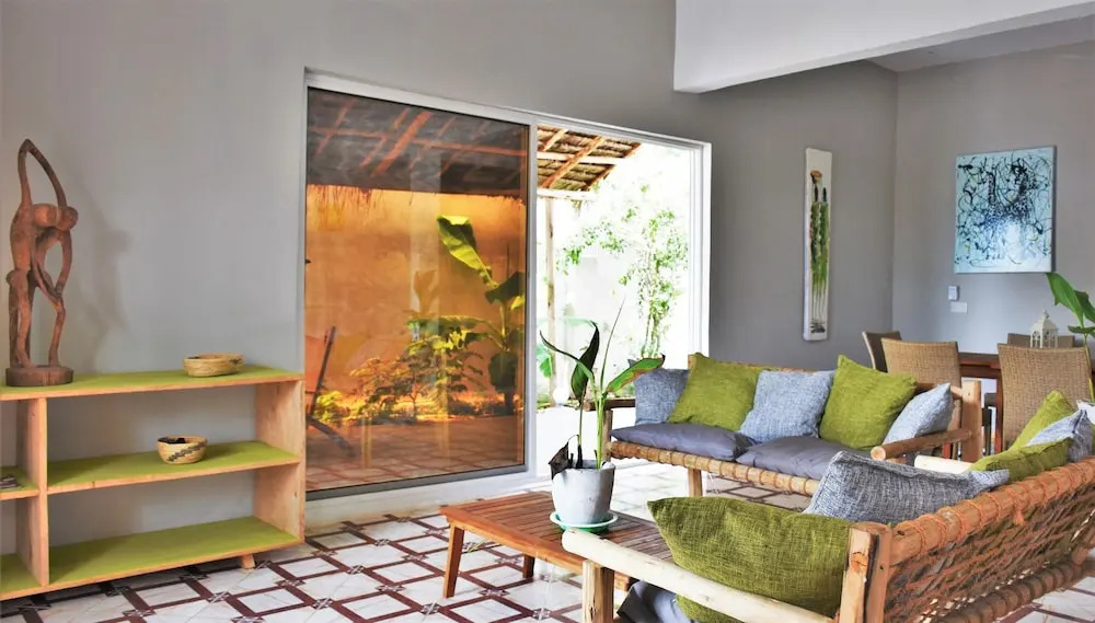 SafiSana Lodge