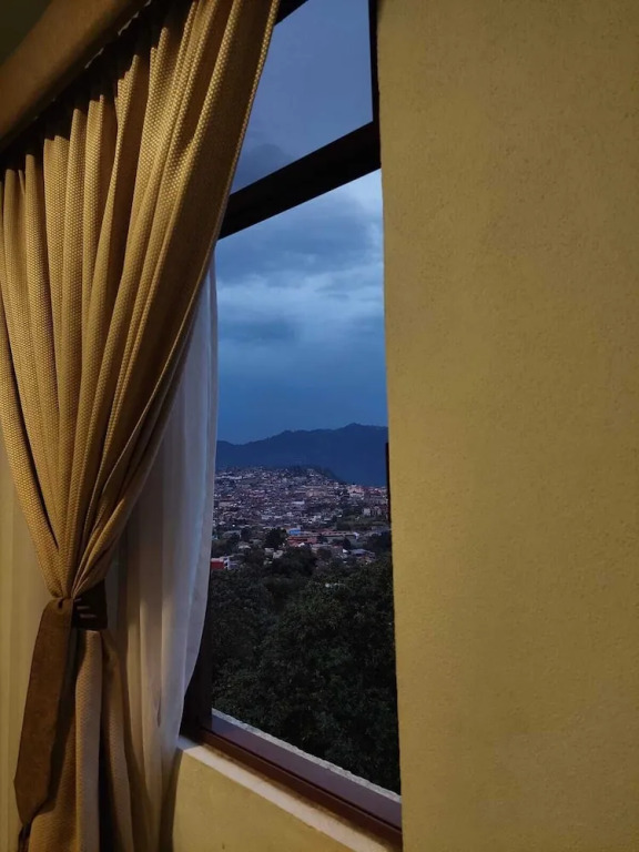 Hotel Sierra Norte Inn