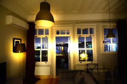 Golden Horn Suite