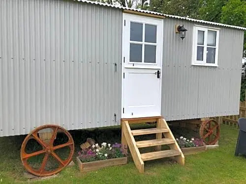 Field Hut
